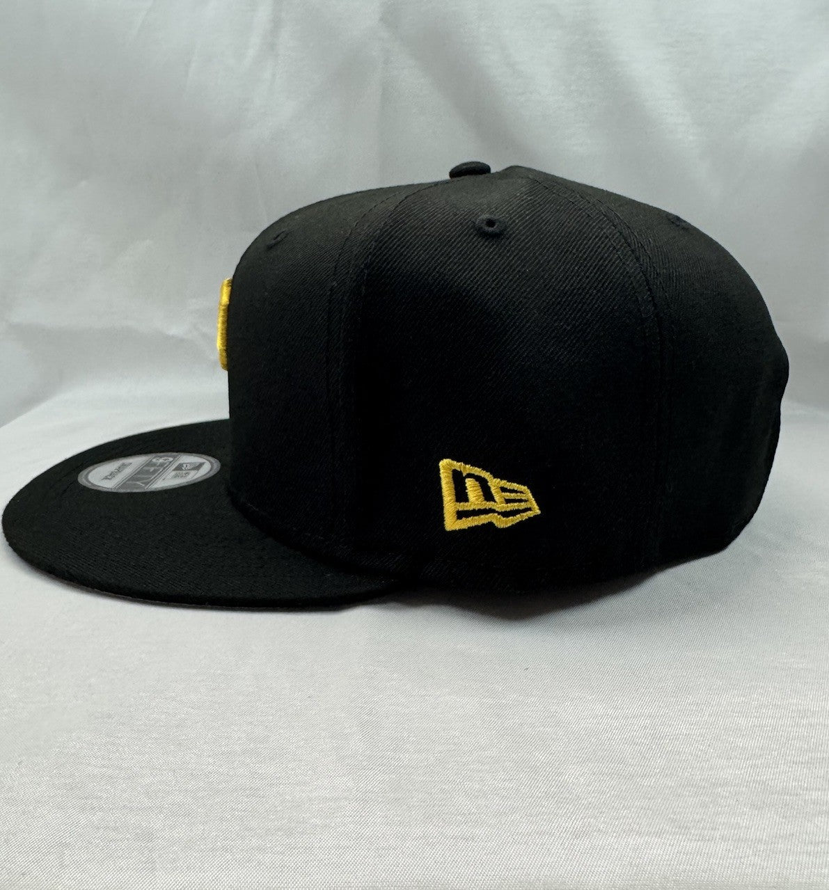 New Era 9FIFTY Pittsburg Pirates Snapback - Adjustable Hat
