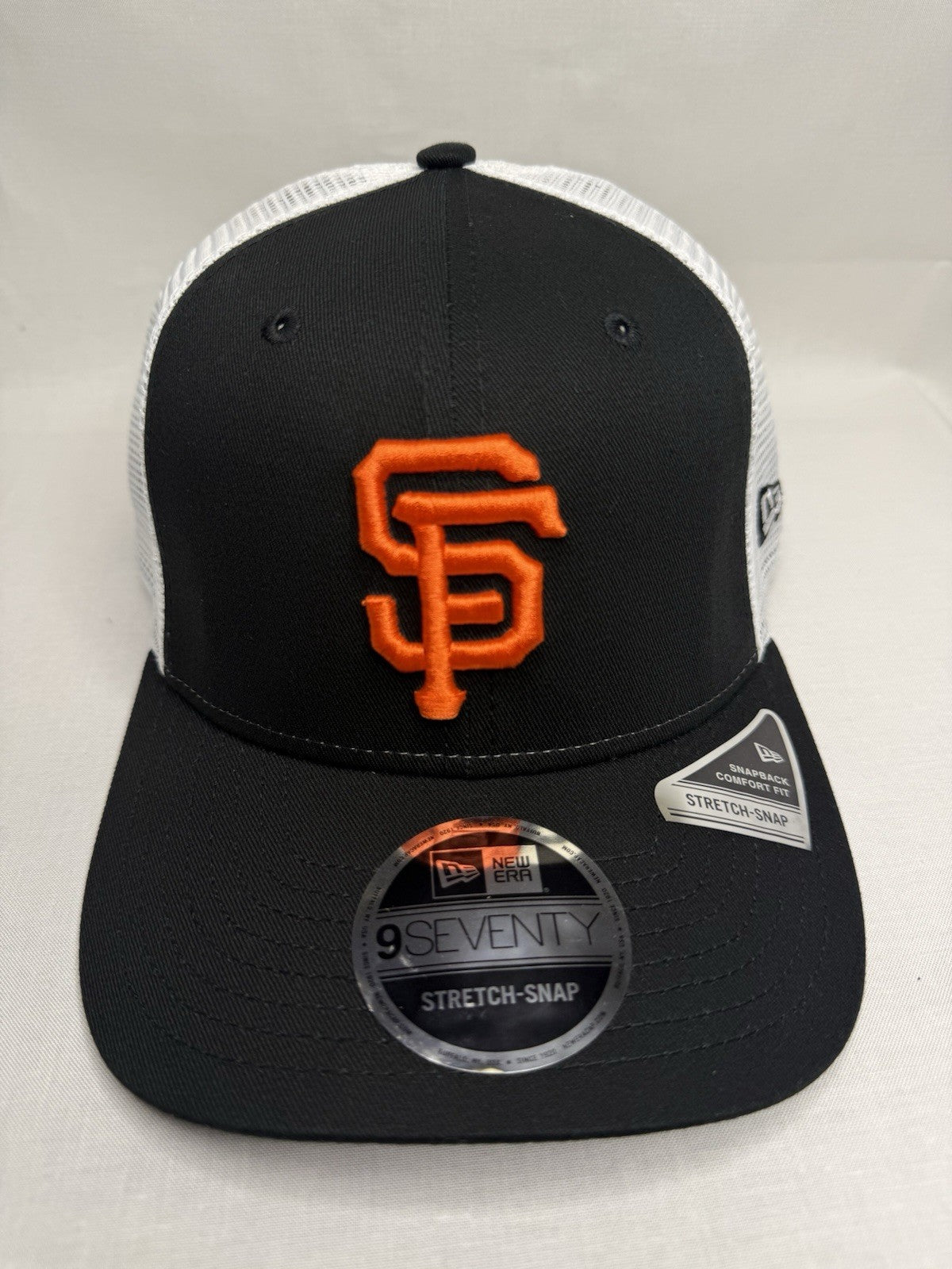 New Era 9SEVENTY San Francisco Giants Trucker Snapback Hat – Black / White Mesh