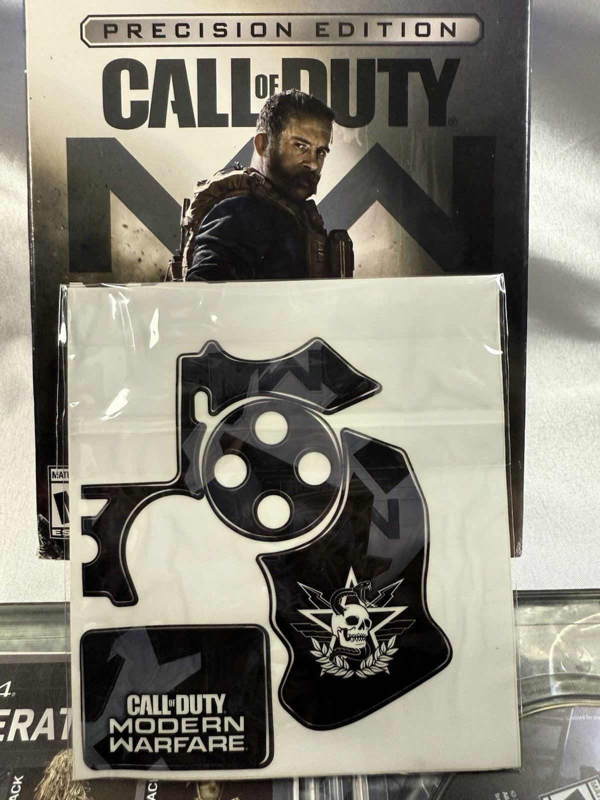 Call Of Duty Modern Warfare Precision Edition - PS4 - Used