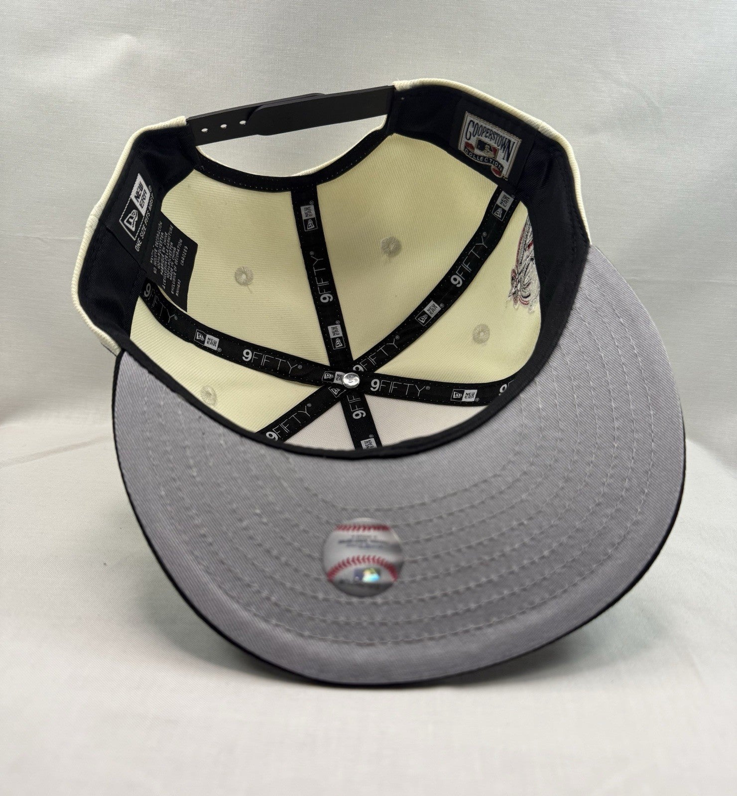 Angels 40th Season New Era 9FIFTY Snapback Off White Black