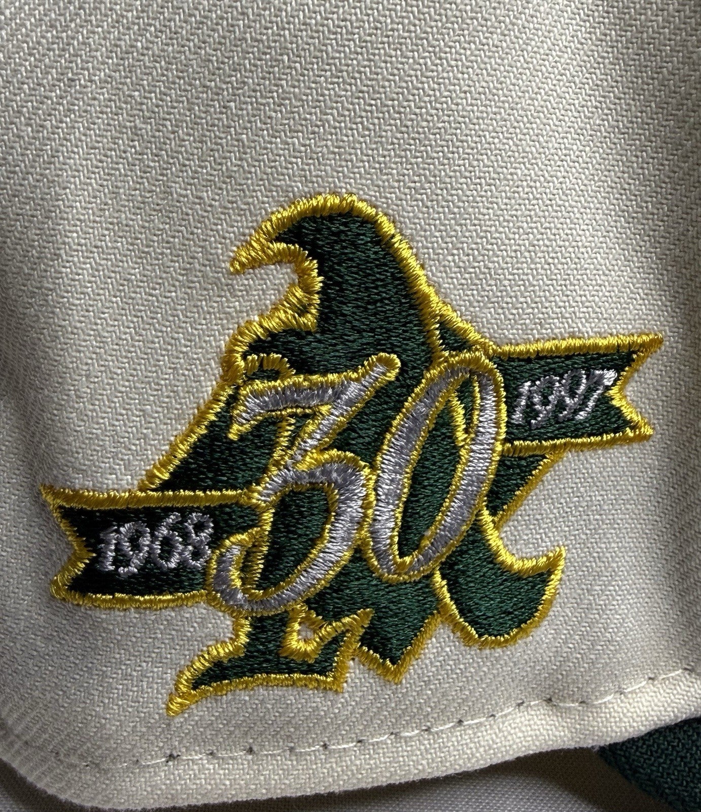 New Era 9FIFTY Oakland Athletics 30th Anniversary Snapback (Curved Visor)