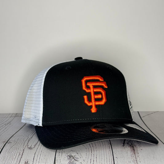 New Era 9SEVENTY San Francisco Giants Trucker Snapback Hat – Black / White Mesh