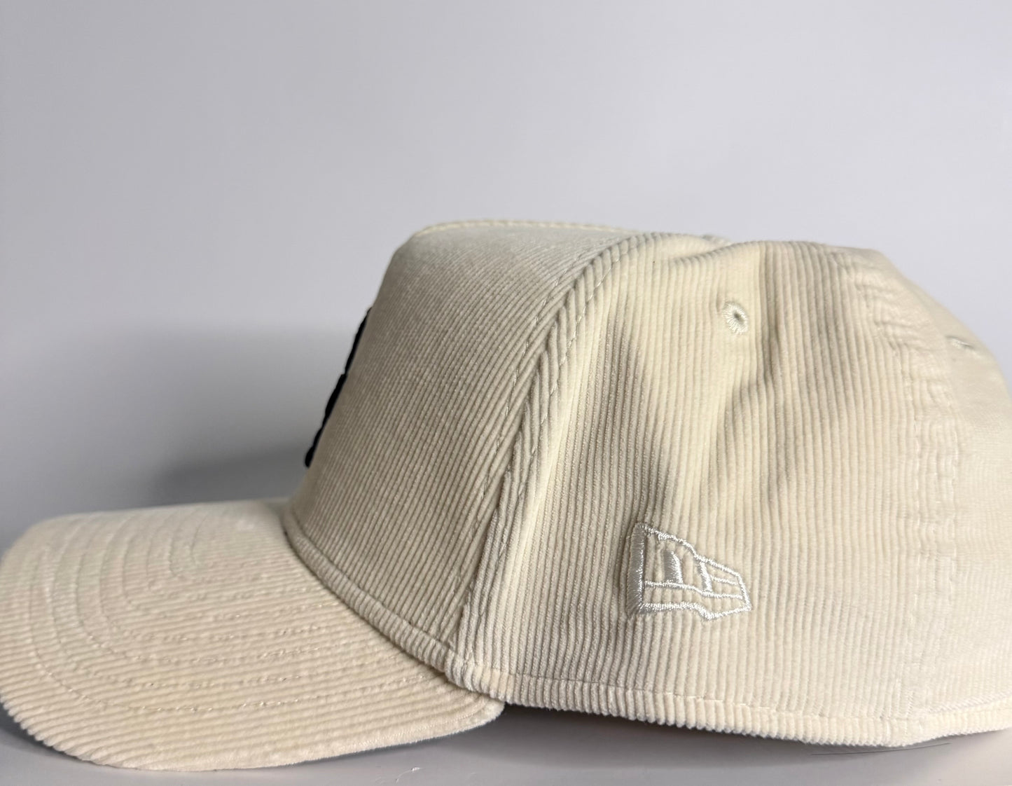 New Era 9FORTY A-Frame Sugar & Spice Los Angeles Dodgers 2020 World Series Champions Corduroy Snapback Hat – Khaki /Brown