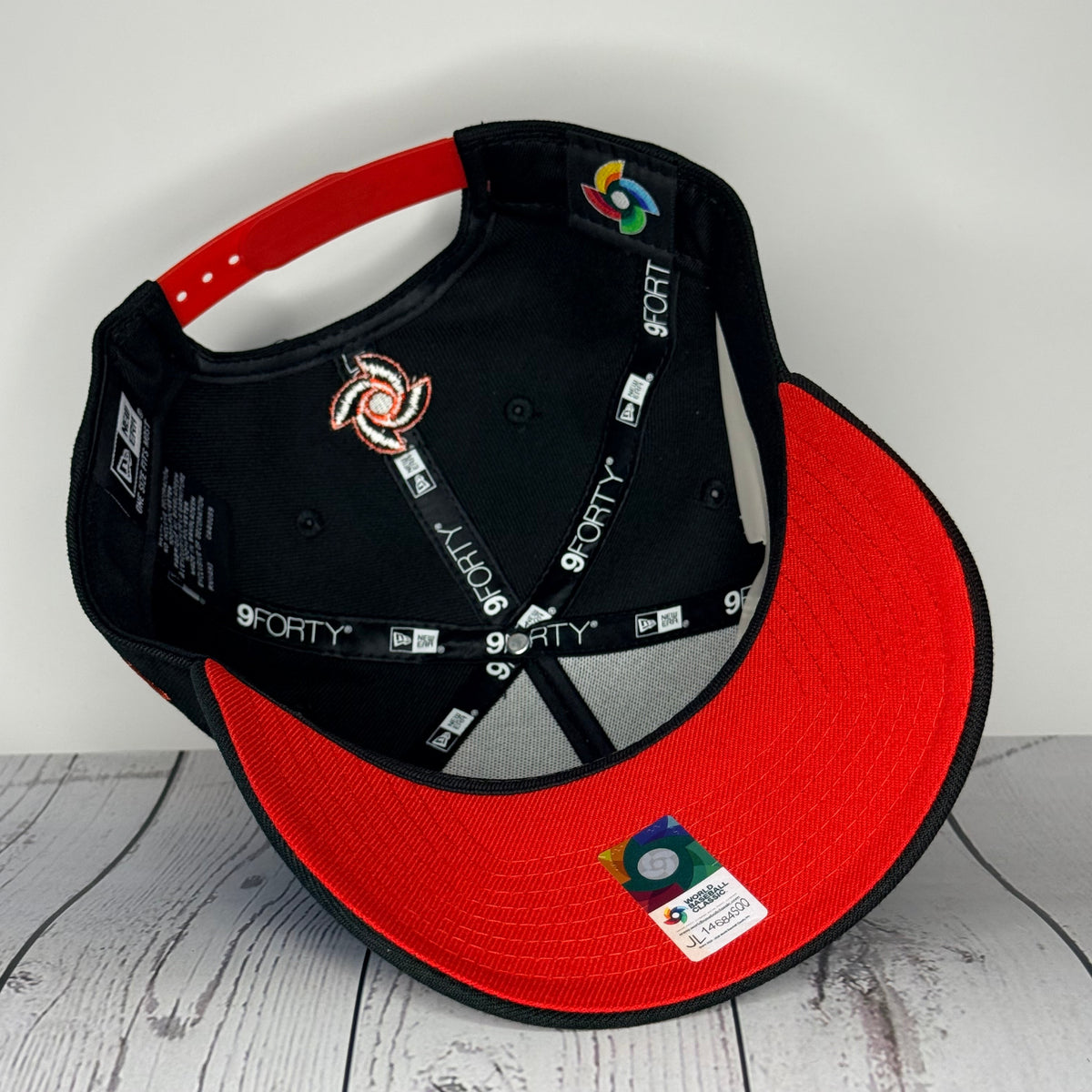 New Era 9FORTY Puerto Rico Crown the Country Adjustable - Black