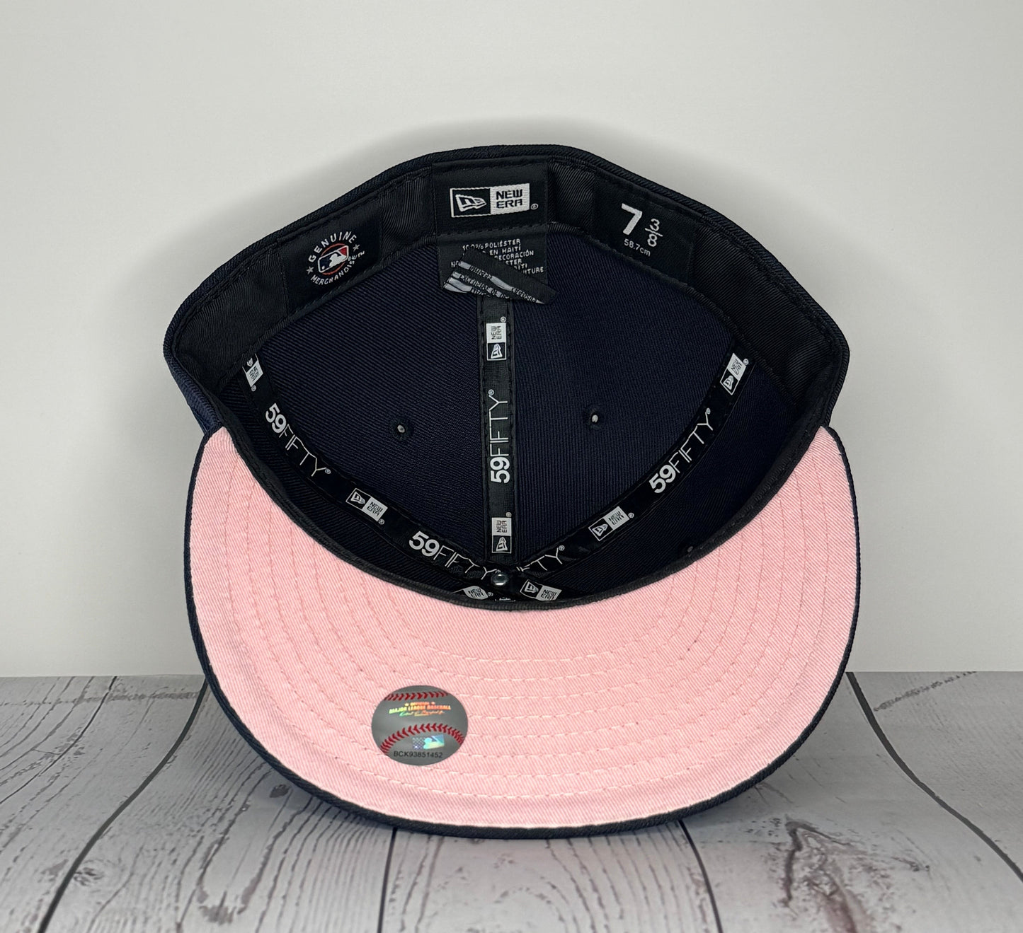 New Era 59FIFTY New York Yankees Pink UV Fitted Hat – Navy/White