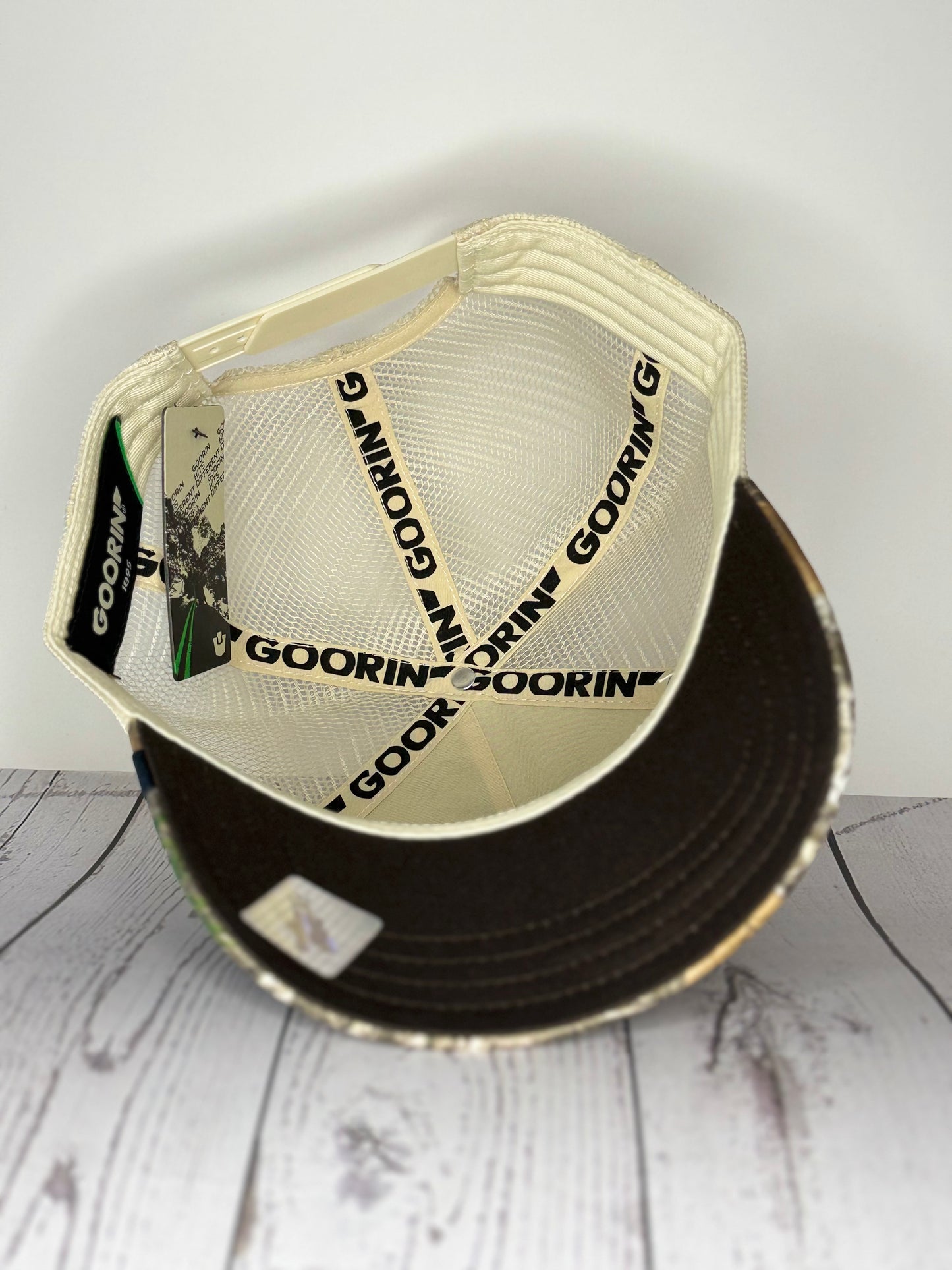 Goorin Bros Bae Doe adjustable snapback trucker hat interior