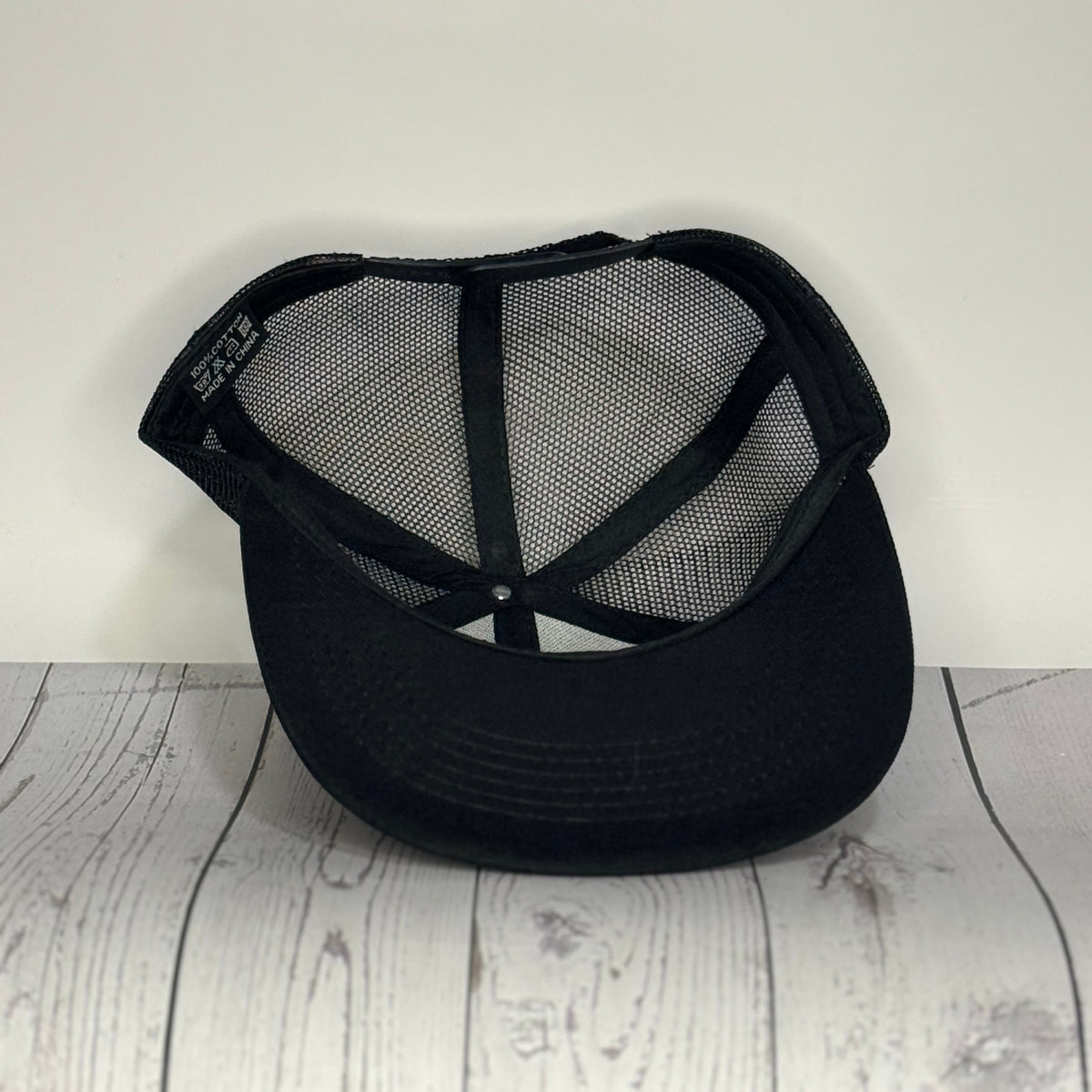 Bearded Style Trucker Hat - Gray & Black Snapback