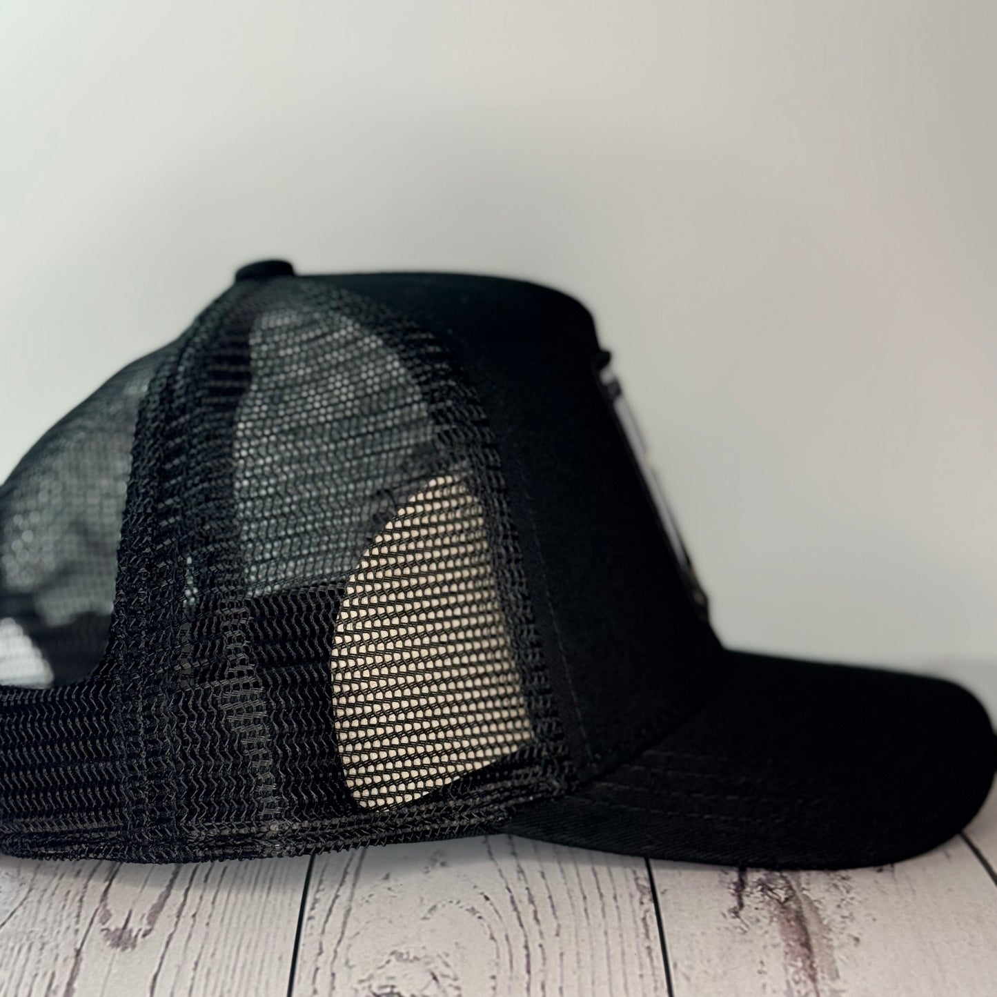 Goorin Bros Stallion Patch Trucker Snapback Hat – Black Mesh Adjustable Cap