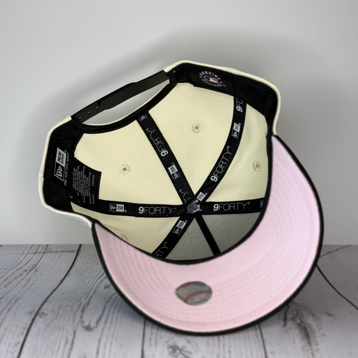 New Era 9FORTY A-Frame Los Angeles Dodgers Tree Patch Upside Down Blossom Pink UV Snapback Hat – White/Black