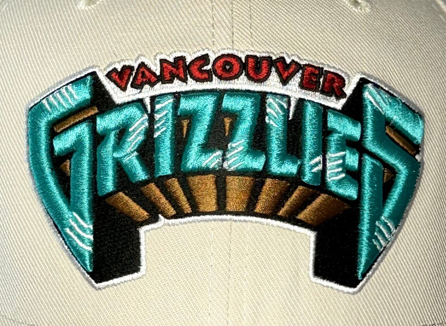 Mitchell & Ness Vancouver Grizzlies Fitted Hat