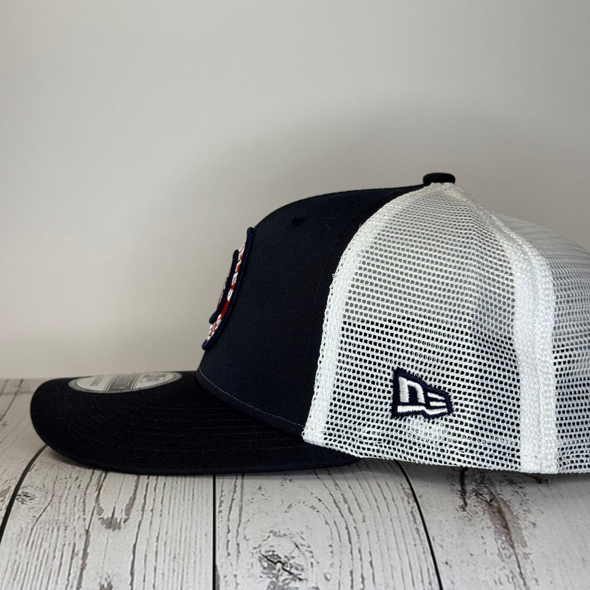 New Era 9Seventy Los Angeles Angels 2022 City Connect Snapback Trucker Hat