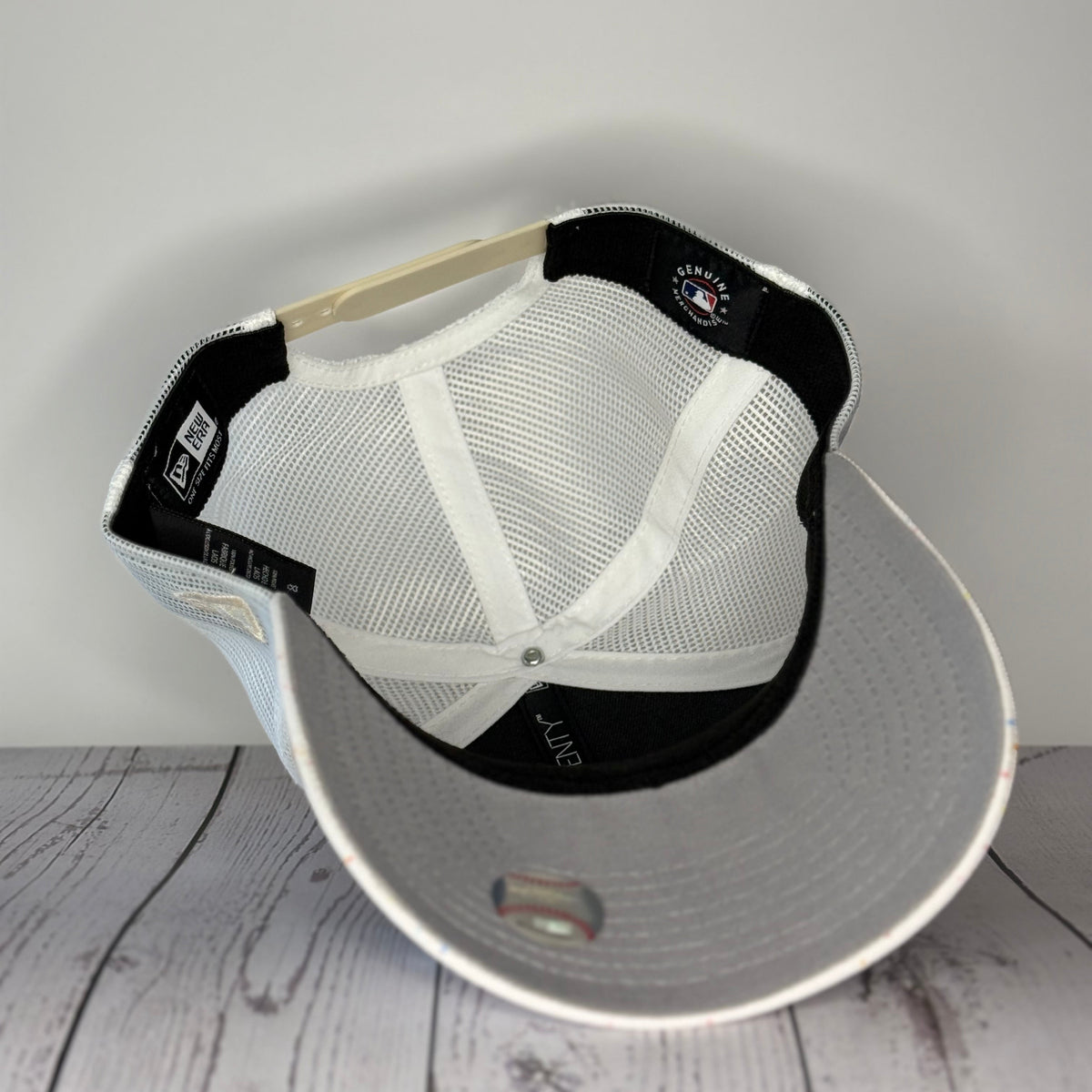 New Era 9Seventy Los Angeles Dodgers 2024 City Connect Speckle Snapback Trucker