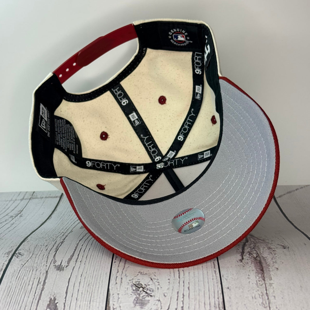 New Era 9FORTY A-Frame Sugar & Spice Philadelphia Phillies 1980 World Series Snapback Hat – Tan/Cardinal