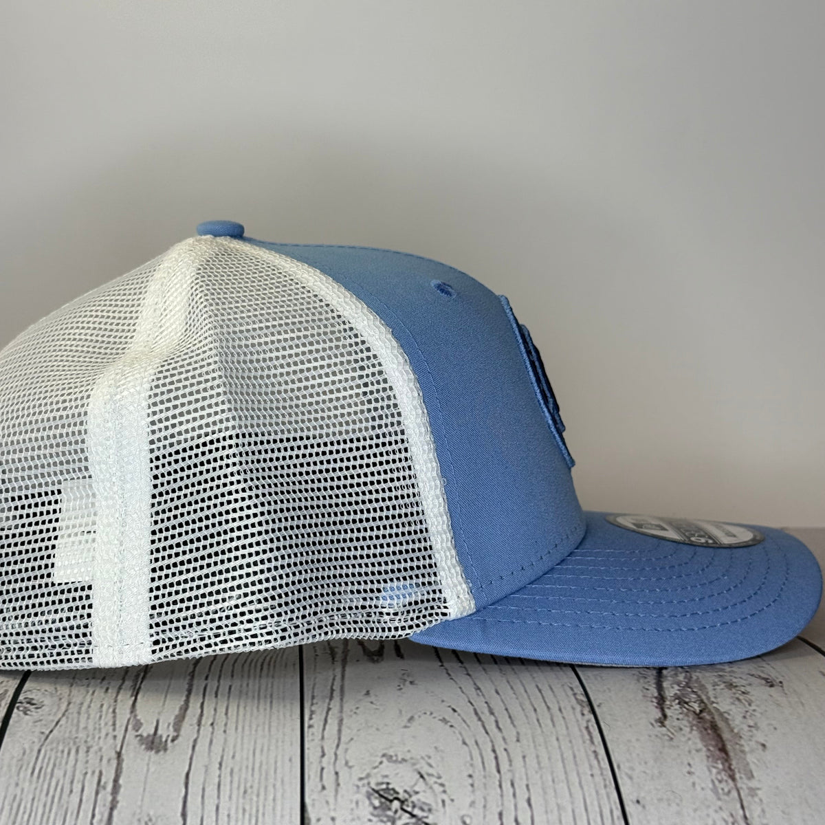 New Era 9Seventy Chicago Cubs 2022 City Connect Snapback Trucker Hat