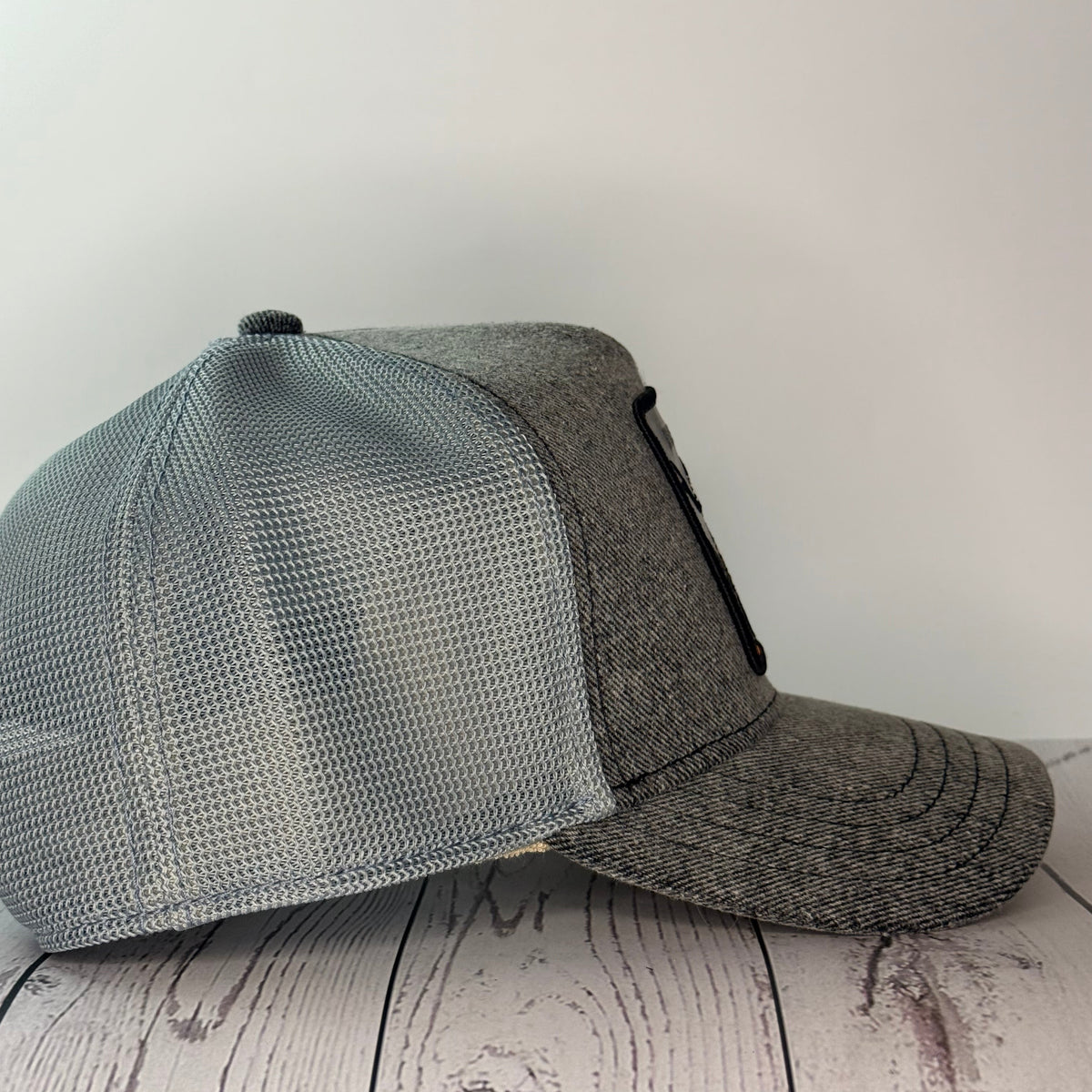 Goorin Bros “MAMBA” Trucker Hat – Grey – Adjustable Snapback