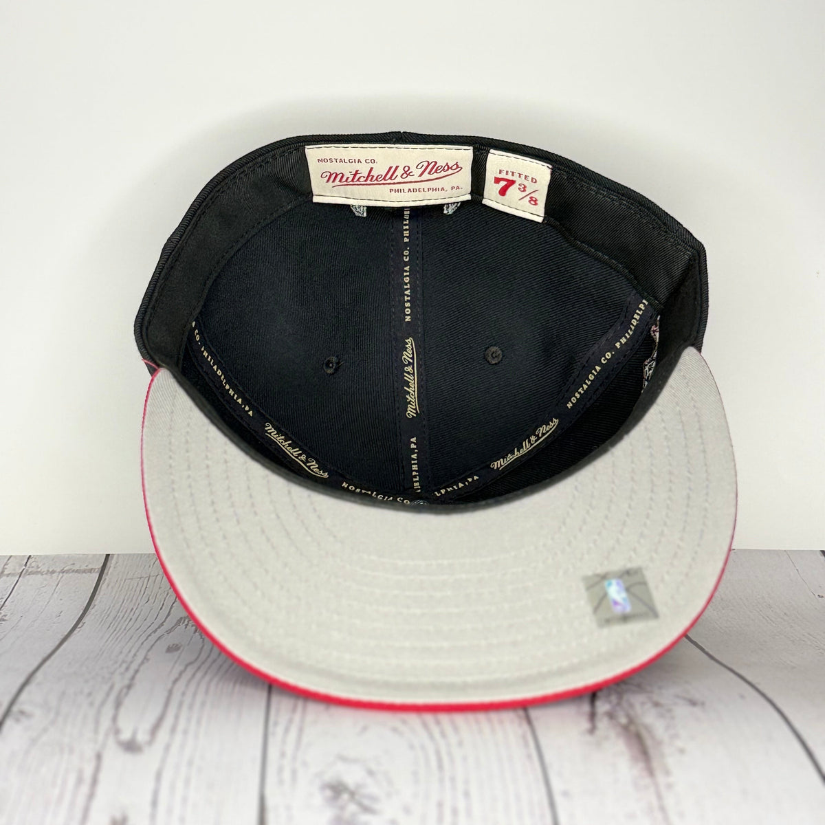Mitchell & Ness Chicago Bulls Fitted Hat