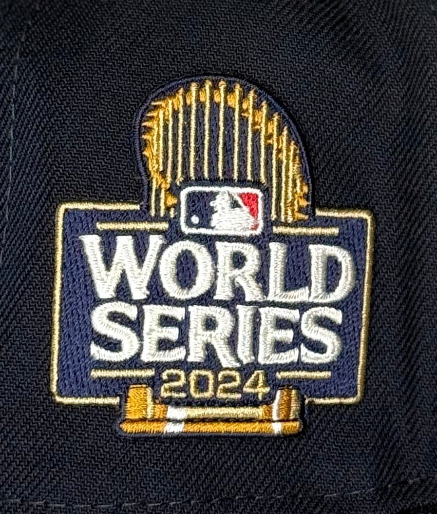 New Era 9FIFTY New York Yankees 2024 World Series Side Patch Adjustable Snapback - Navy