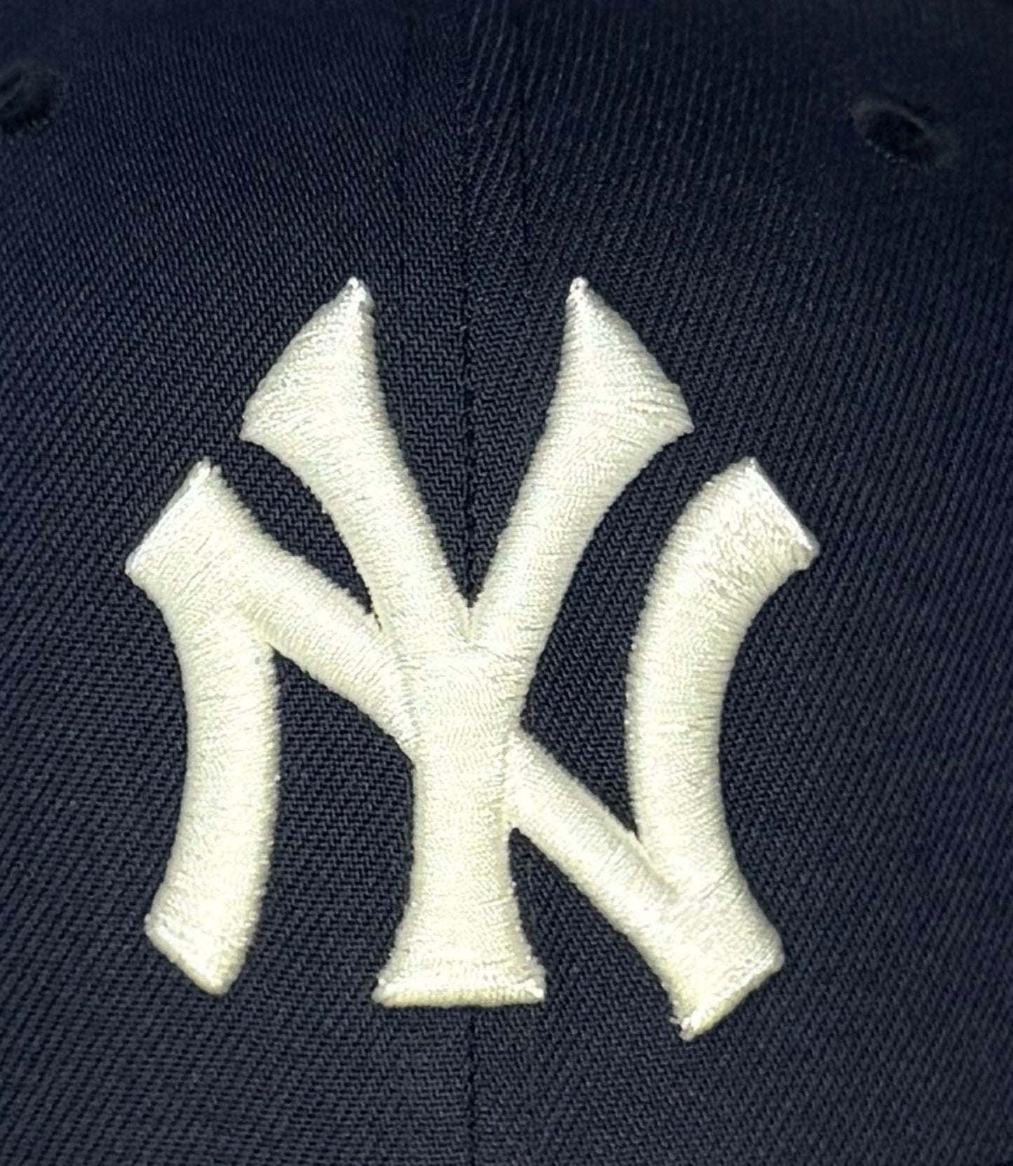 New Era 59FIFTY New York Yankees Fitted Hat
