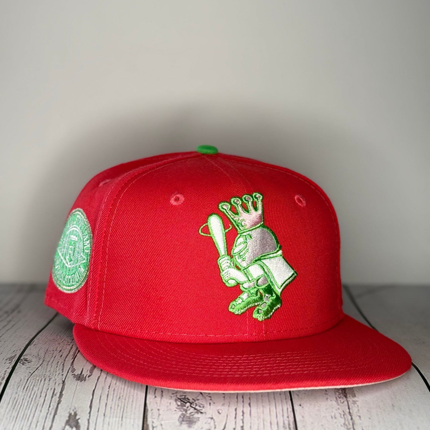 New Era 59FIFTY Kansas City Royals Fitted Hat - New - Missing Gold Sticker