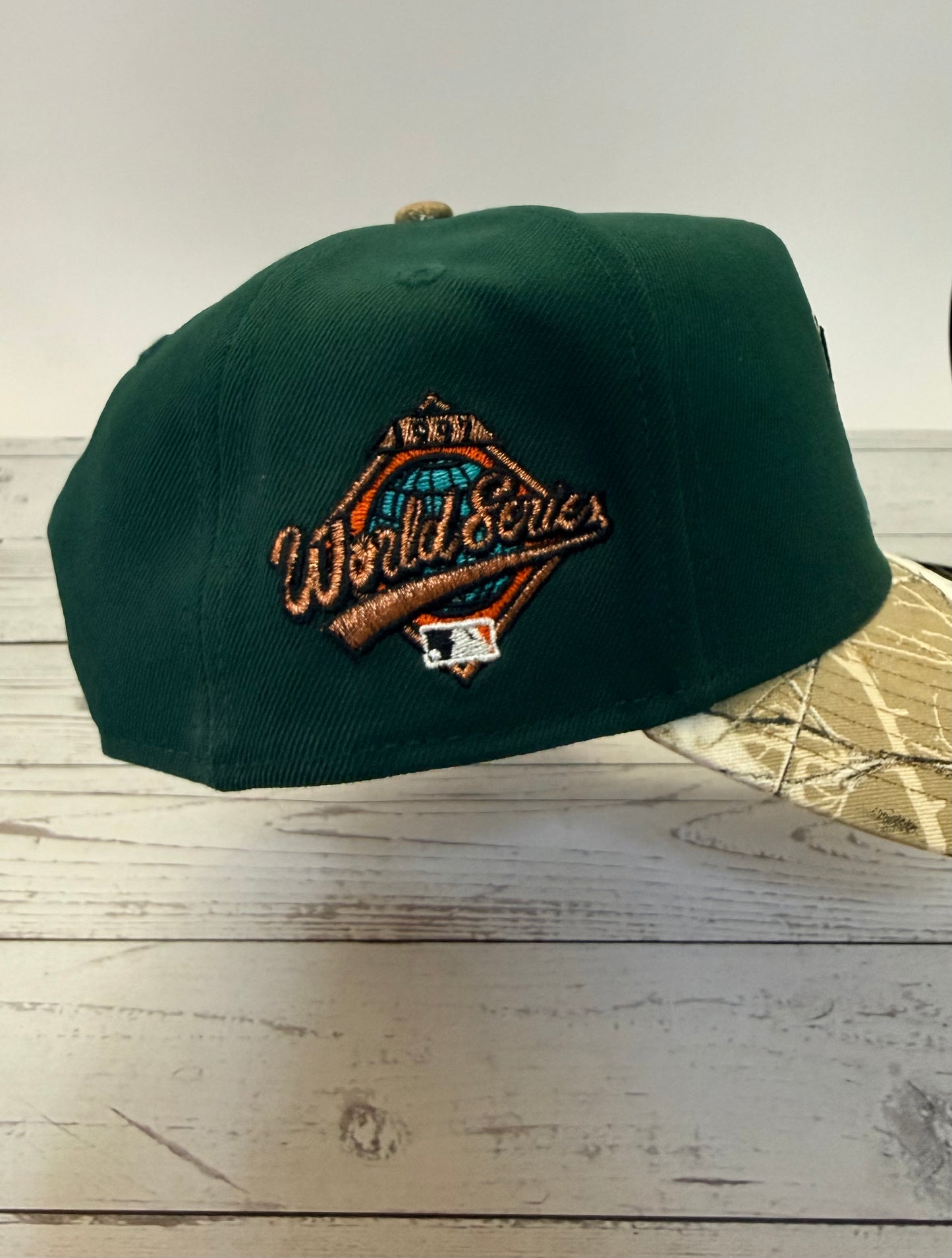 New Era 9Forty A-FrameRealtree Visor Miami Marlins 1997 World Series PatchSnapback Hat