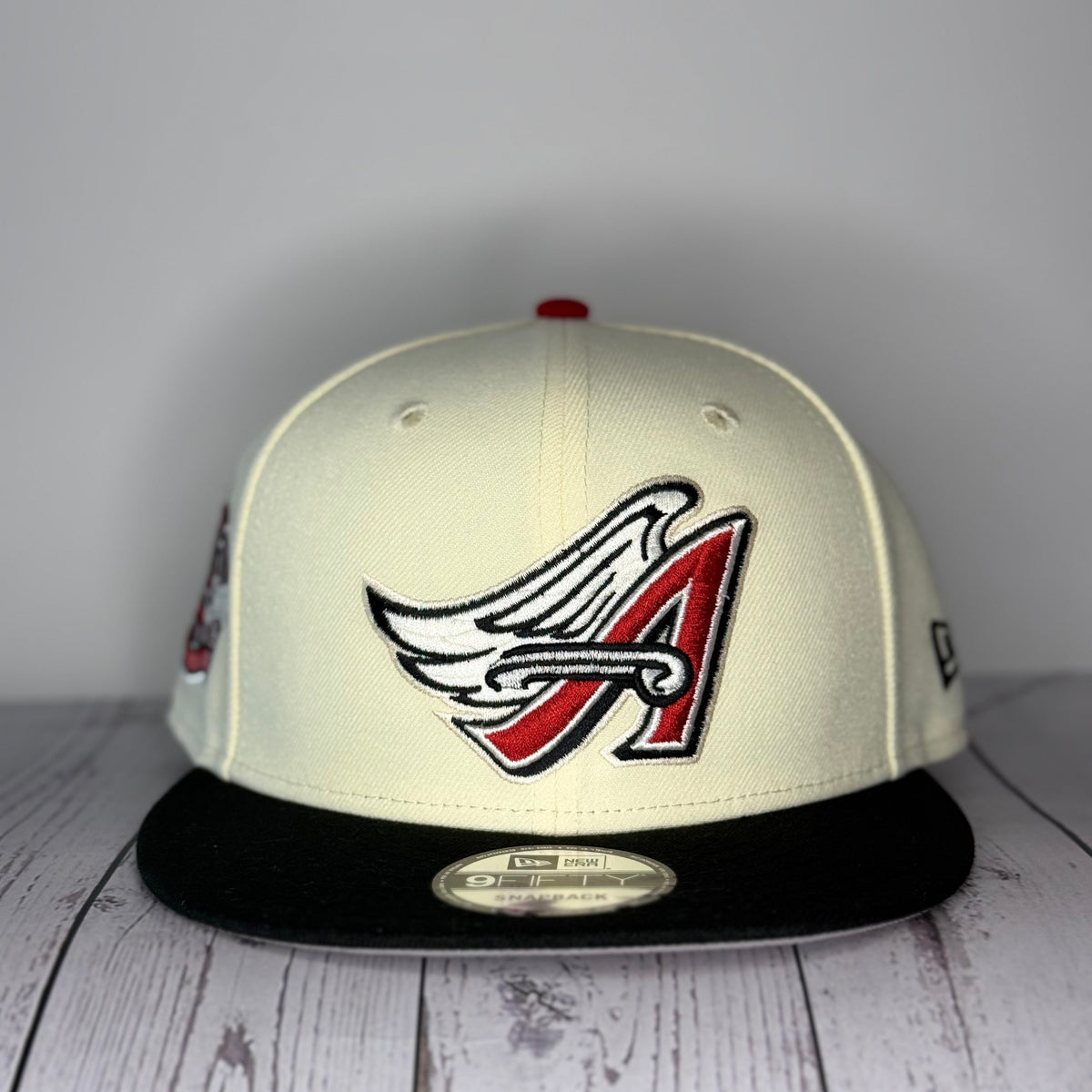 Angels 40th Season New Era 9FIFTY Snapback Off White Black