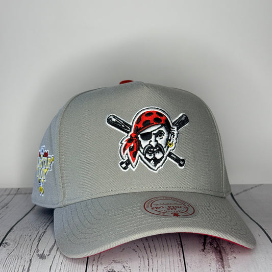 Mitchell & Ness Pittsburgh Pirates Era Flip Heritage Series Pro Pinch Snapback Hat – Grey/Grey
