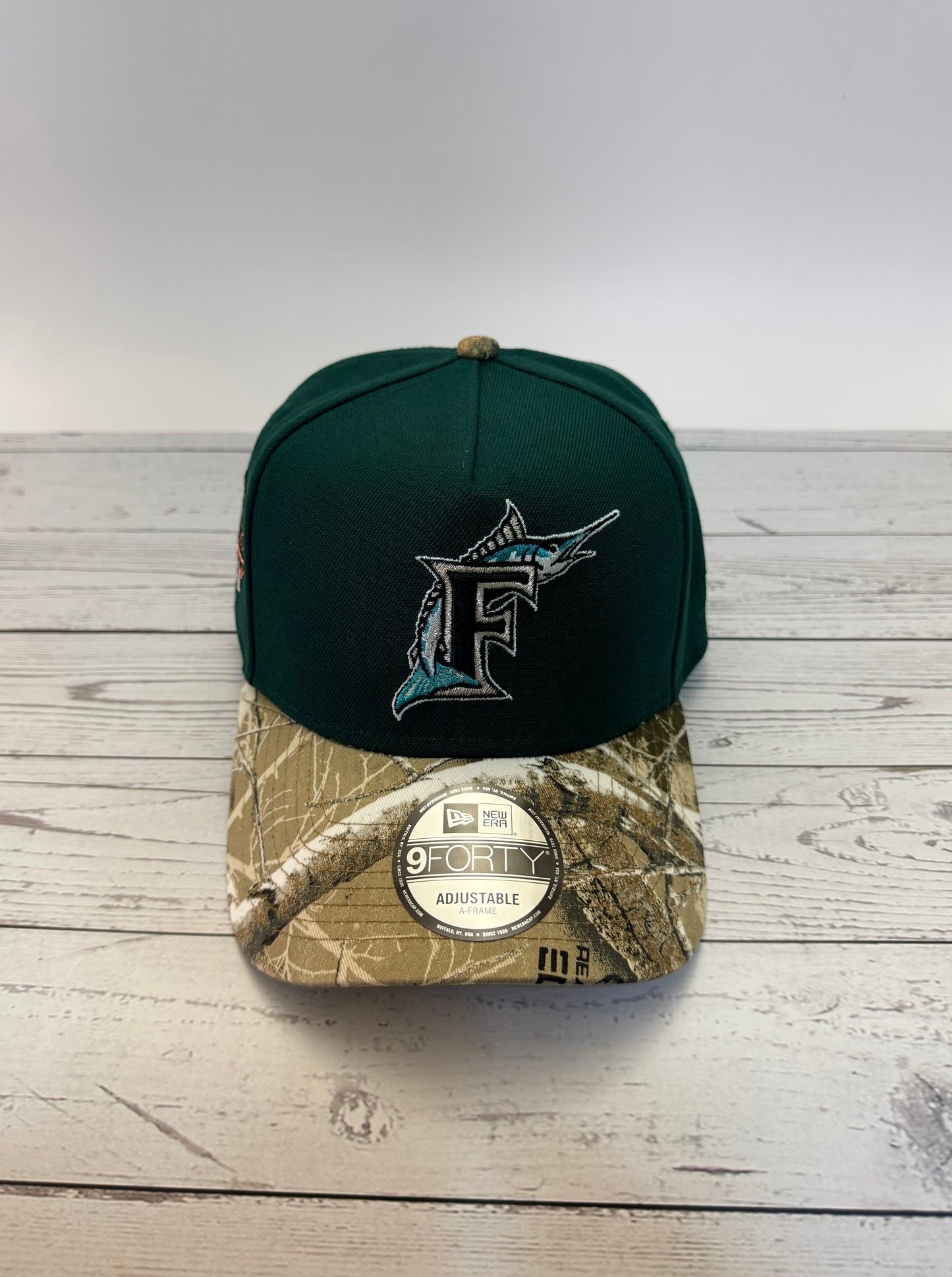 New Era 9Forty A-FrameRealtree Visor Miami Marlins 1997 World Series PatchSnapback Hat