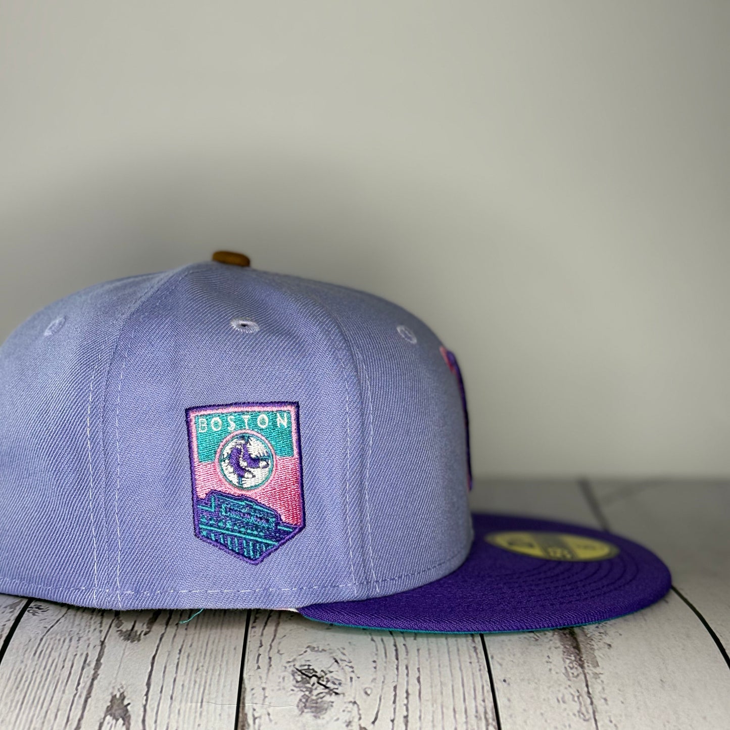 Lids HD x MLB New Era 59FIFTY Boston Red Sox Bunny Hop 2022 Fitted Hat