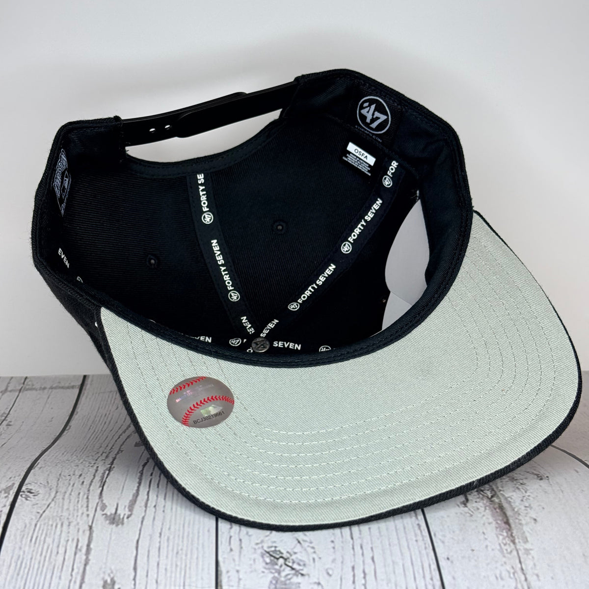 ‘47 Brand Black Dome Sureshot Captain Boston Red Sox Adjustable Hat - Black