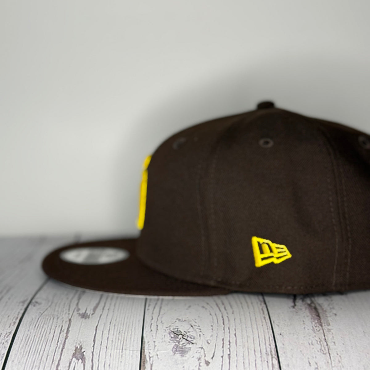 New Era 9FIFTY MLB Basic Snapback Hat – San Diego Padres – Adjustable