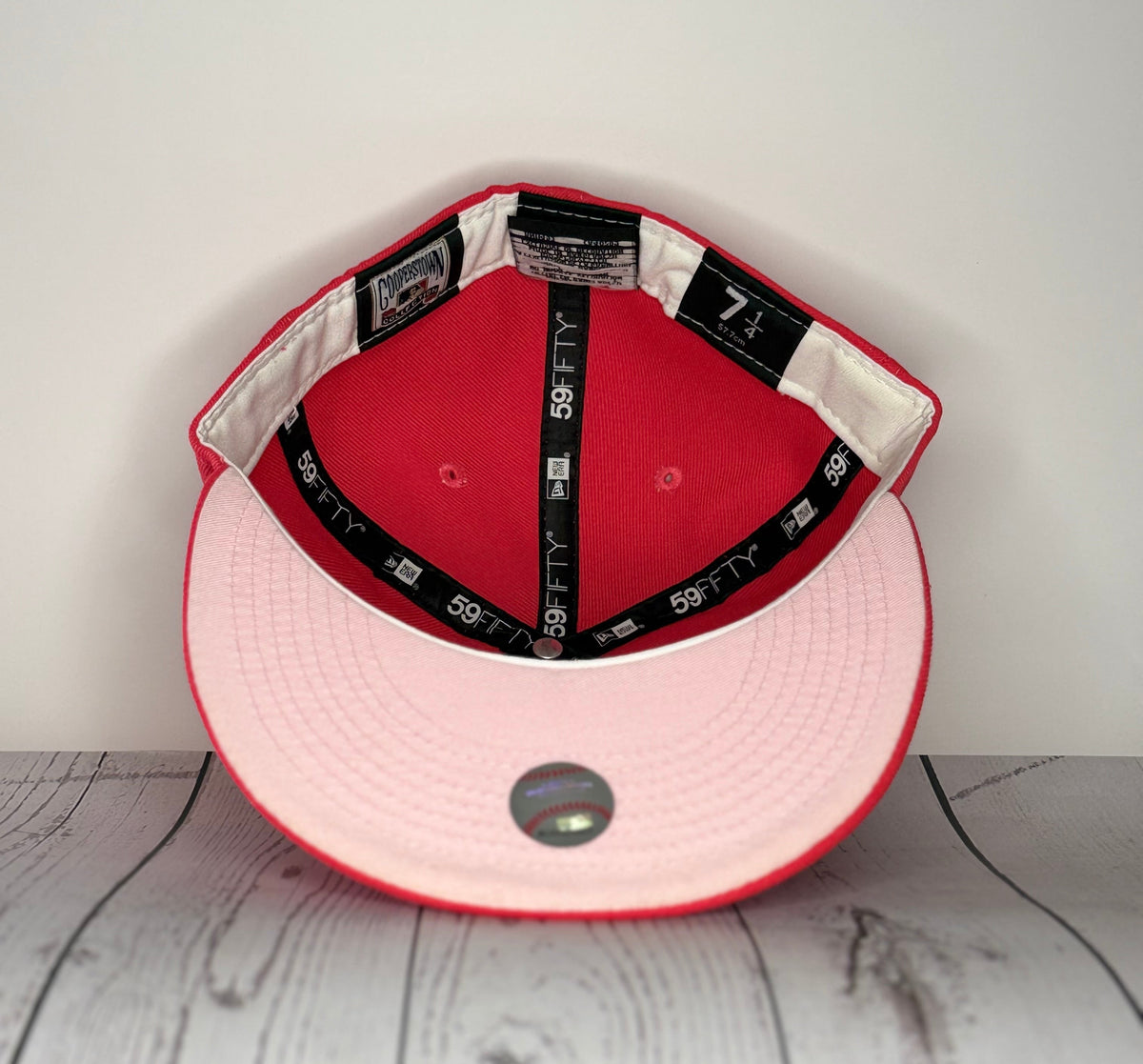 New Era 59FIFTY Kansas City Royals Fitted Hat - New - Missing Gold Sticker