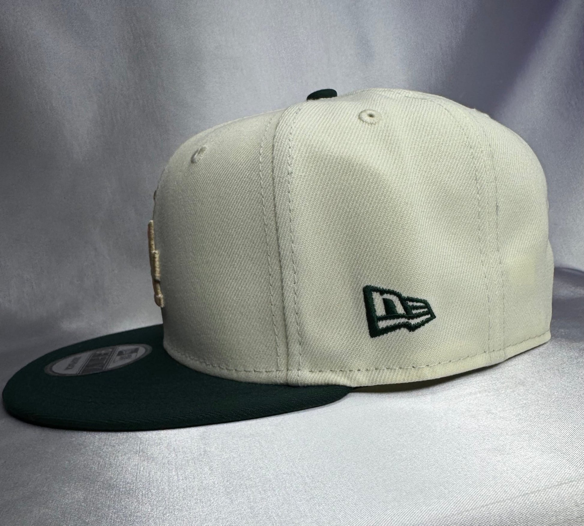 New Era 9Fifty Los Angeles Dodgers Snapback Hat - Shohei Ohtani 50 HR/50 SB Patch - Off White/Dark Green - ExclusiveCrowns