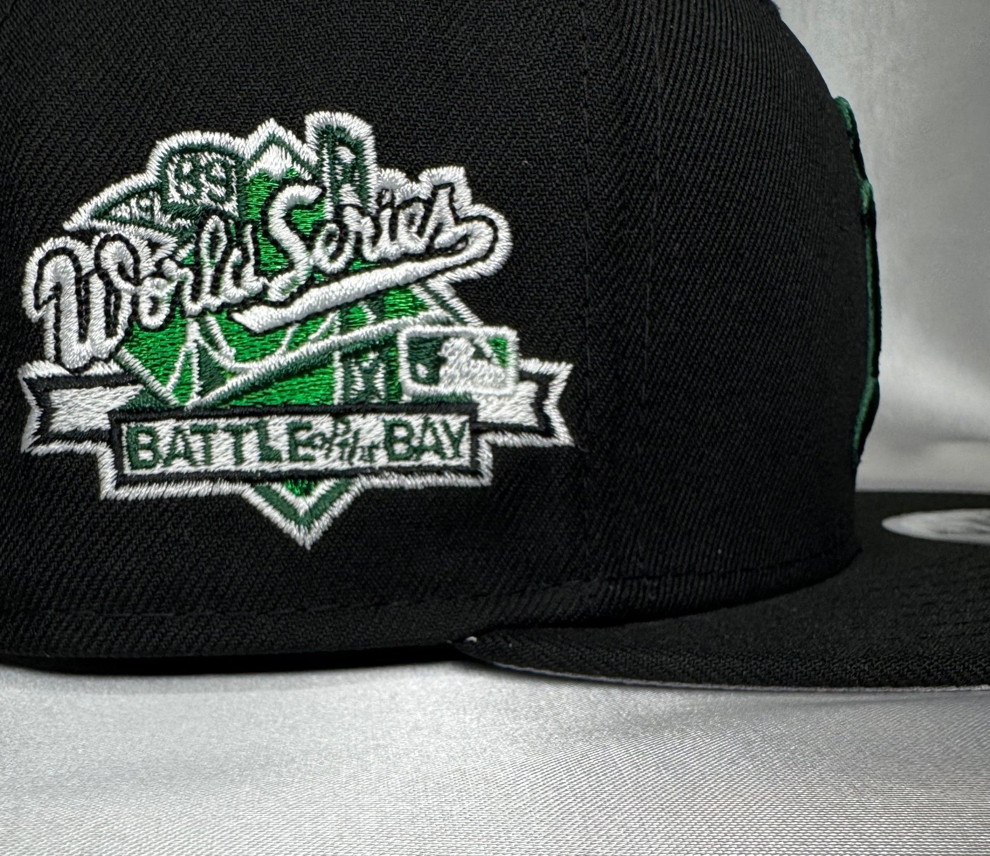 New Era 9Fifty Oakland Athletics Adjustable Snapback - ExclusiveCrowns