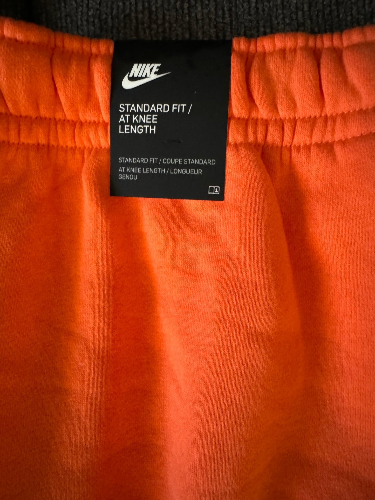 Pantalón corto polar Nike mediano